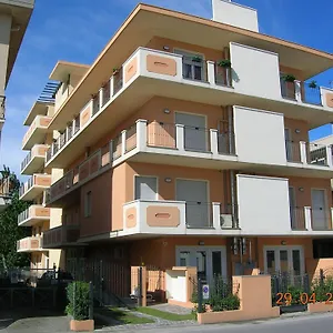 Maryel 2*, Rimini Italia